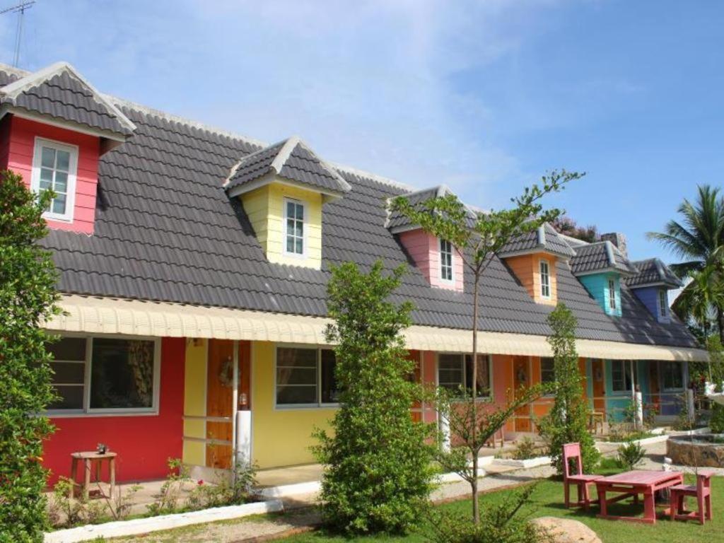 Charisma Resort Suan Phueng Εξωτερικό φωτογραφία