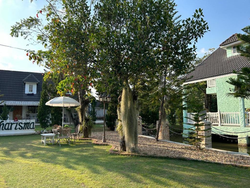 Charisma Resort Suan Phueng Εξωτερικό φωτογραφία